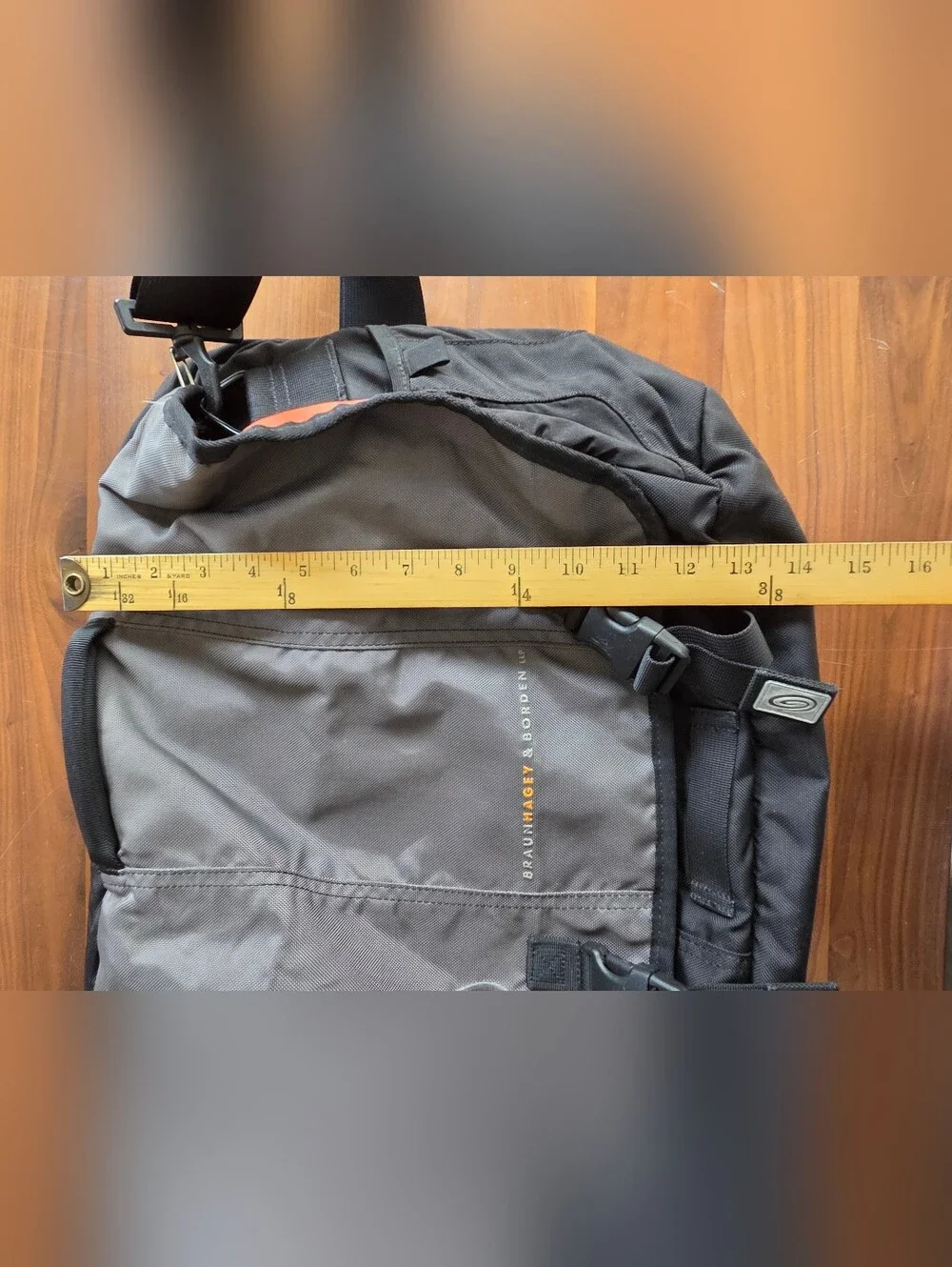 Timbuk2 Large Gray Black Messenger Padded Laptop Bag with Orange Rainfly